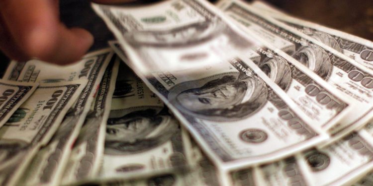 Fed ponechal sazby beze změny, čeští analytici vyhlížejí září