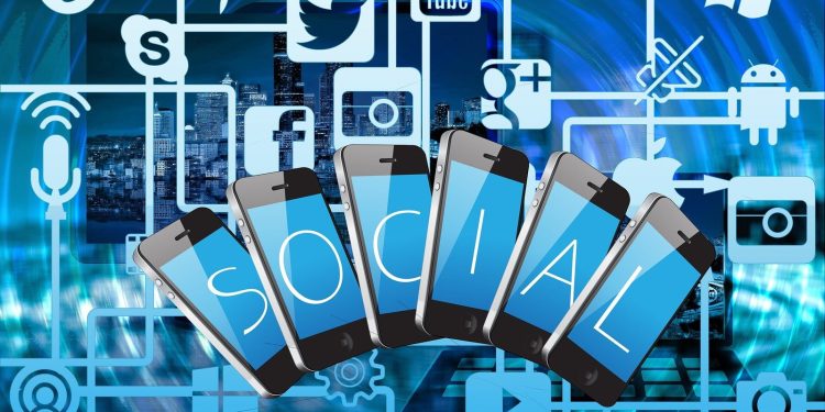 Jak algoritmy sociálních sítí vytlačují užitečné zdravotní informace