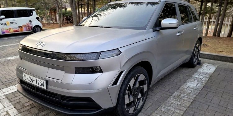 Unikly snímky nového Hyundai Kona, chystá se sloučení s Cretou