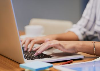 Apple chystá propojení schránky mezi iPhony a počítači s Windows